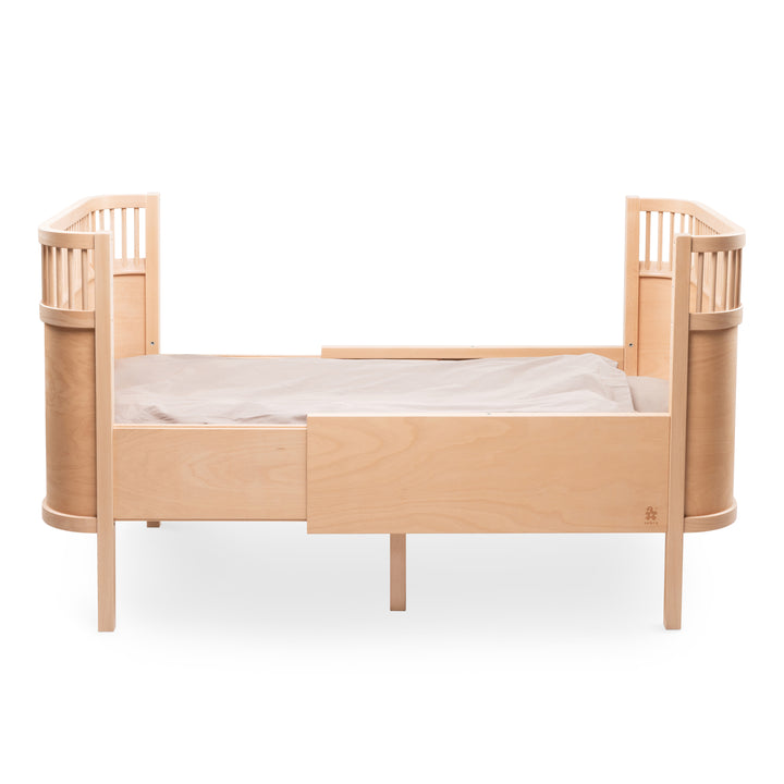 Sebra Wooden Edition Baby And Jr Cot Bed fra Sebra
