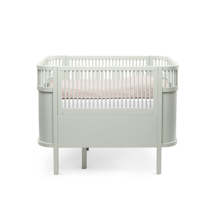 Mist Green Baby & Jr seng fra Sebra
