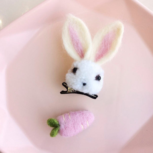 Set of 2 Bunny And Carrot Hair Clips