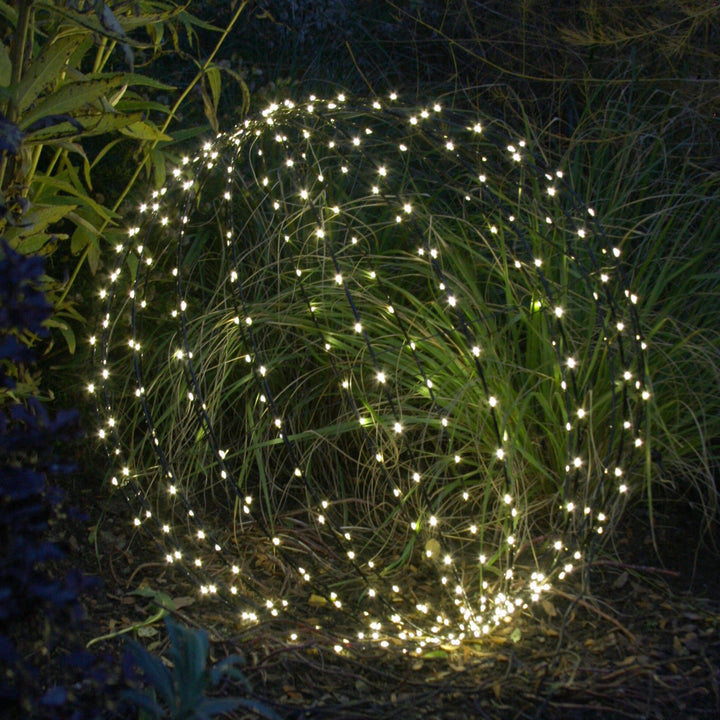 Solar LED Globe Statement Outdoor Pendel & Stake Light