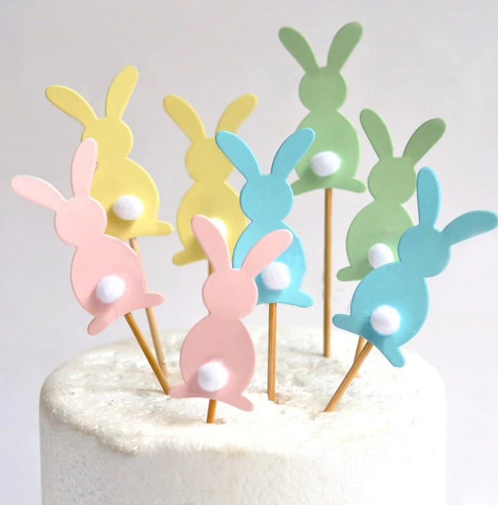 Ensemble de cinq pics de lapin pastel