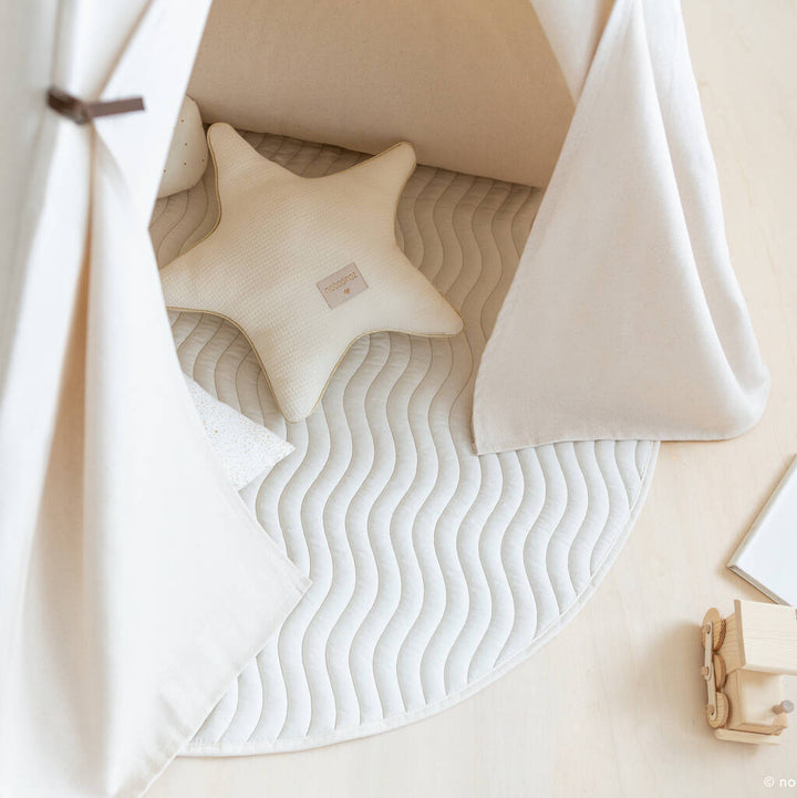 Nevada tipi i naturlig af Nobodinoz