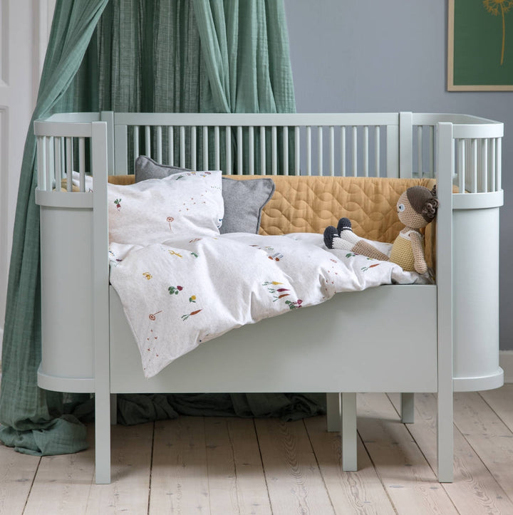 Mist Green Baby & Jr seng fra Sebra