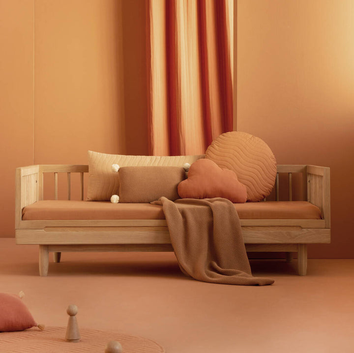 Pure Oakwood Juniorseng fra Nobodinoz -