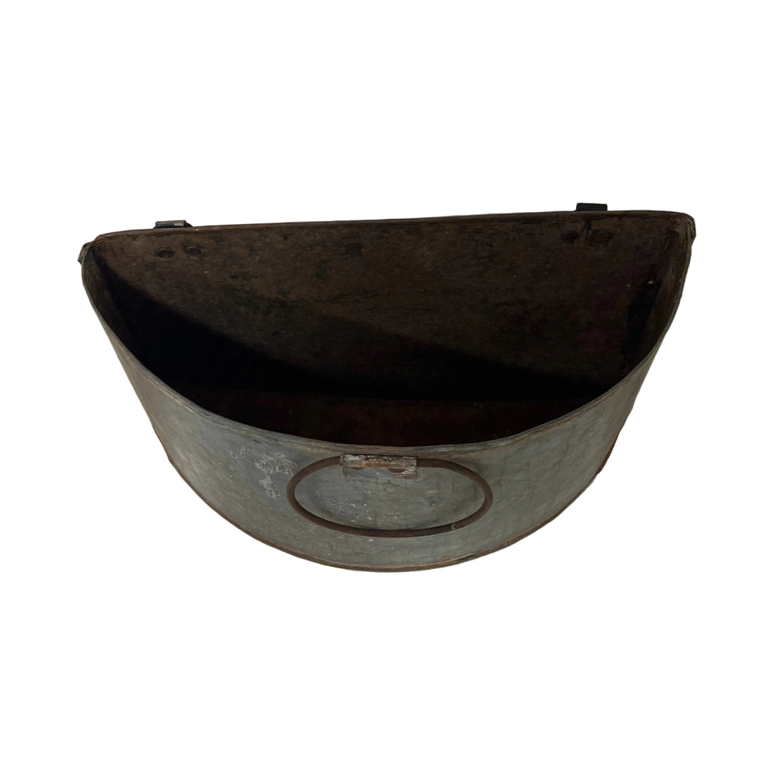 Metal Rustic Wall Hanging Planter