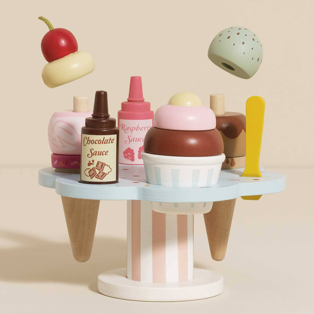 Wooden Ice Cream Stand & Toppings Play Set