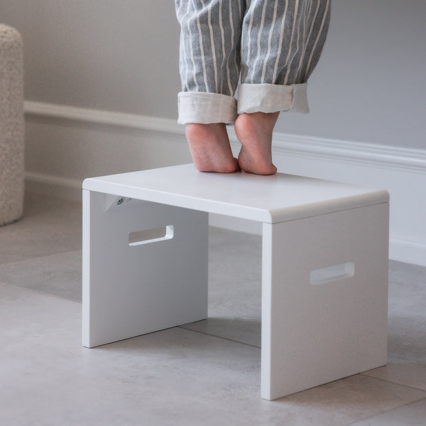 Sebra Step Stool In Classic White PRE ORDER