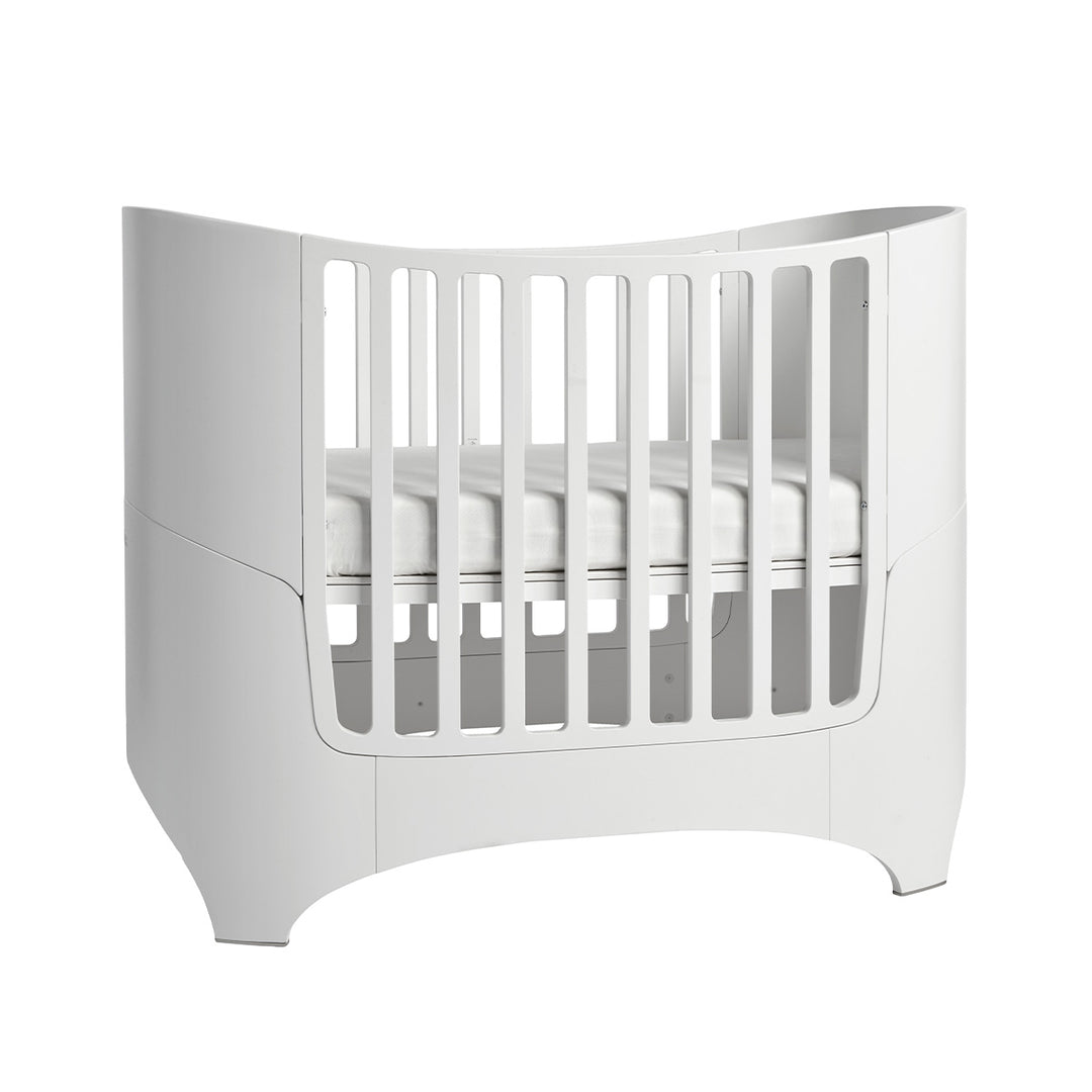 Leander Classic™ Baby Cot Bed 0-3 yrs in White