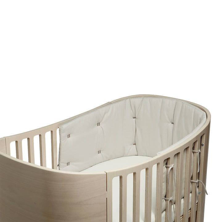 Bumper for Leander Classic™ Baby Cot in Cappuccino