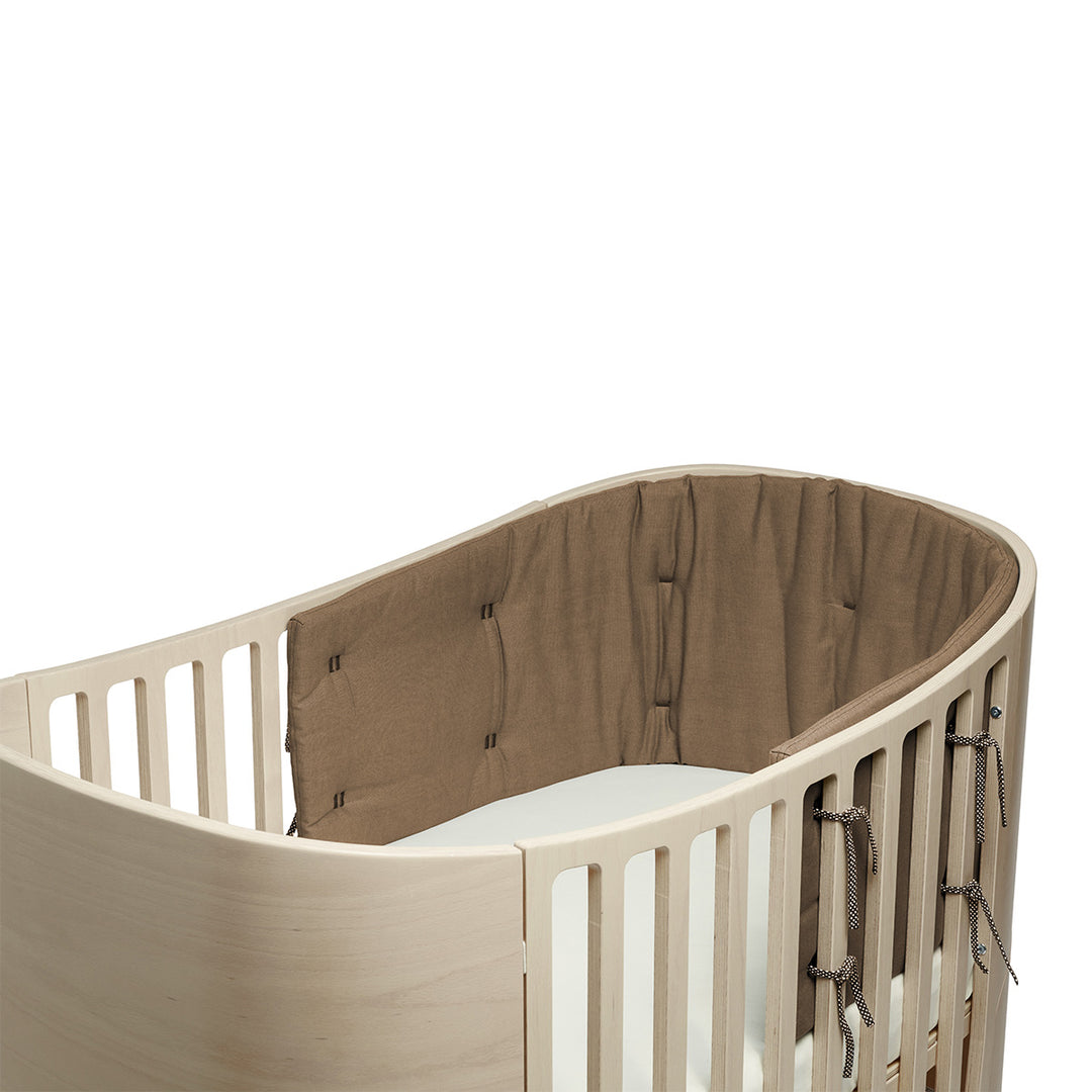 Bumper for Leander Classic™ Baby Cot in Mocca
