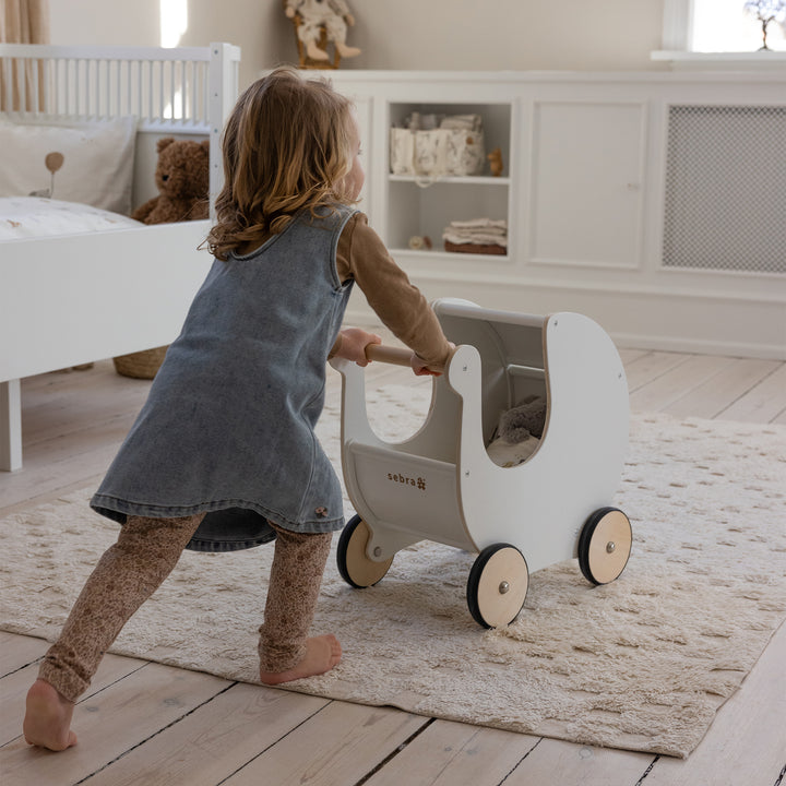 Sebra Wooden Dolls Pram in White
