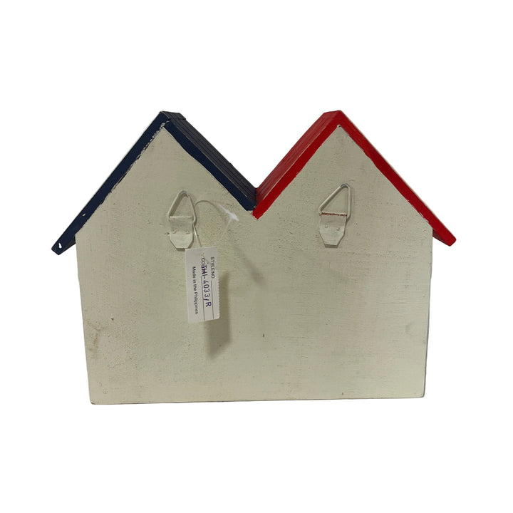 Beach Hut Shelving Decor