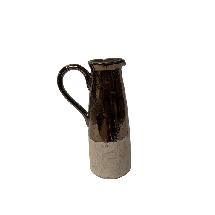 Ceramic pitcher with a two-tone design