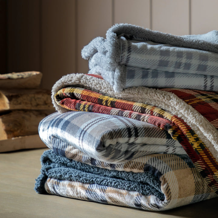 Tartan Sherpa Throw in Grey