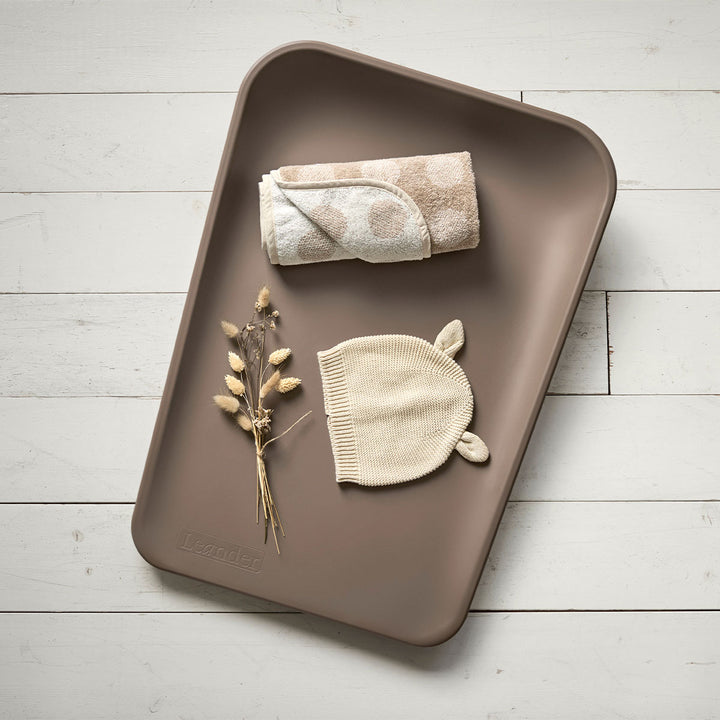 Leander Matty™ Changing Mat Mocca