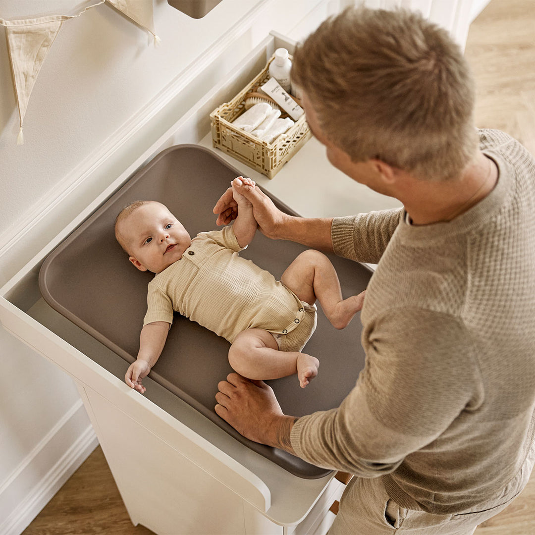 Leander Matty™ Changing Mat Mocca