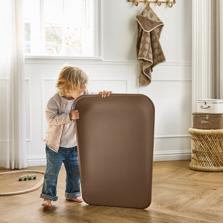 Leander Matty™ Changing Mat Mocca