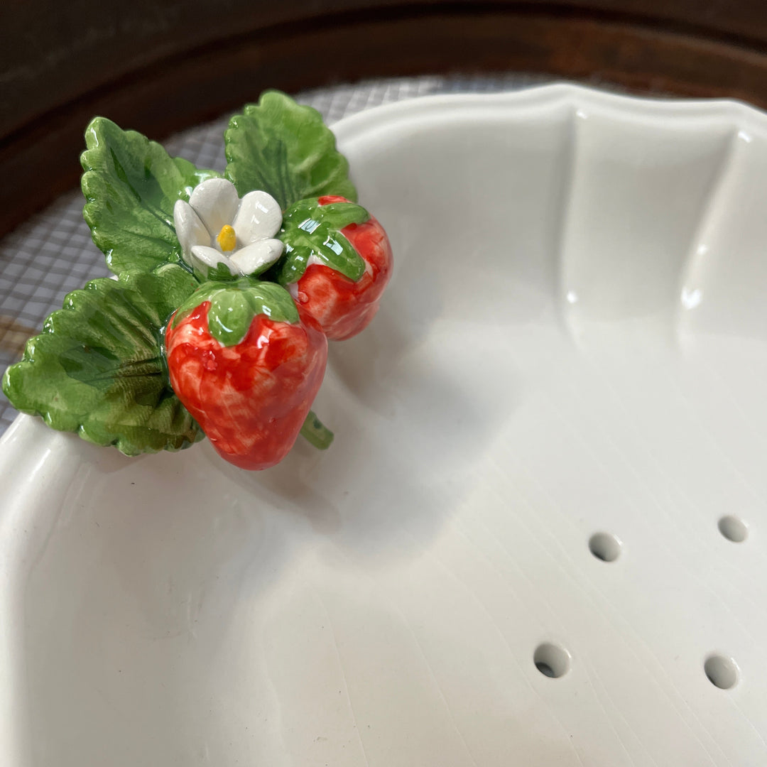Strawberry Italian Serving Set Plate With Sieve Dish