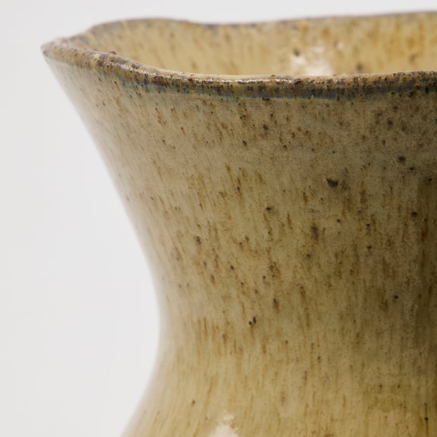 Corp Vase in Beige