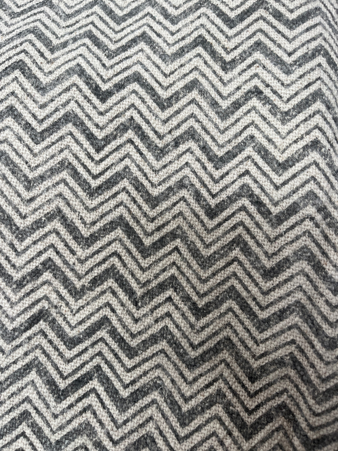 Geometric 100% Cotton Tassel Throw