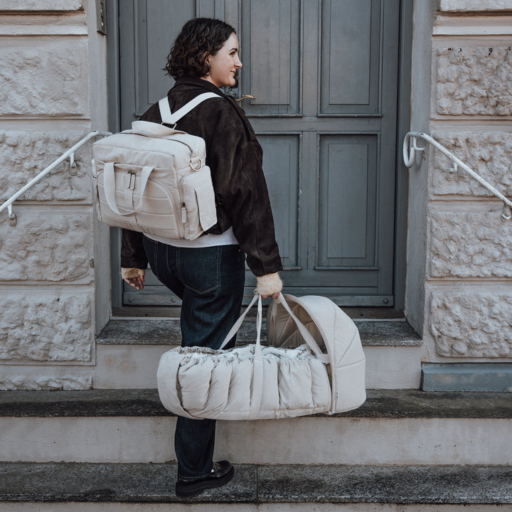 Sebra On-the-go Nursing Bag in Morning Beige Melange