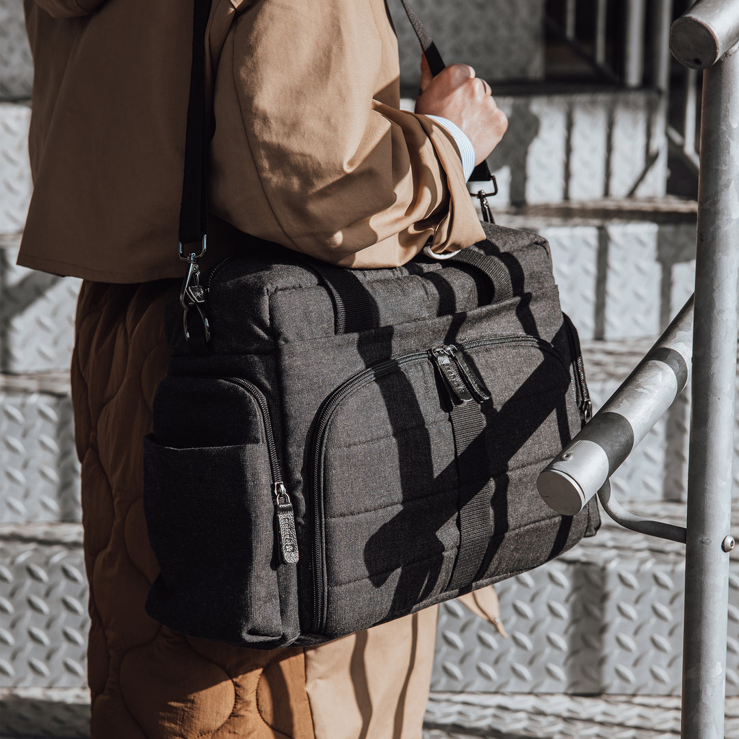 Sebra On-the-go Nursing Bag in Dark Grey Melange