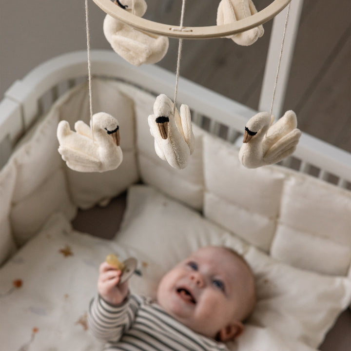 Sebra Baby Mobile Swans