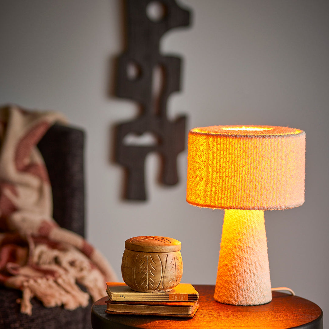 Emmie Table lamp in White Polyester