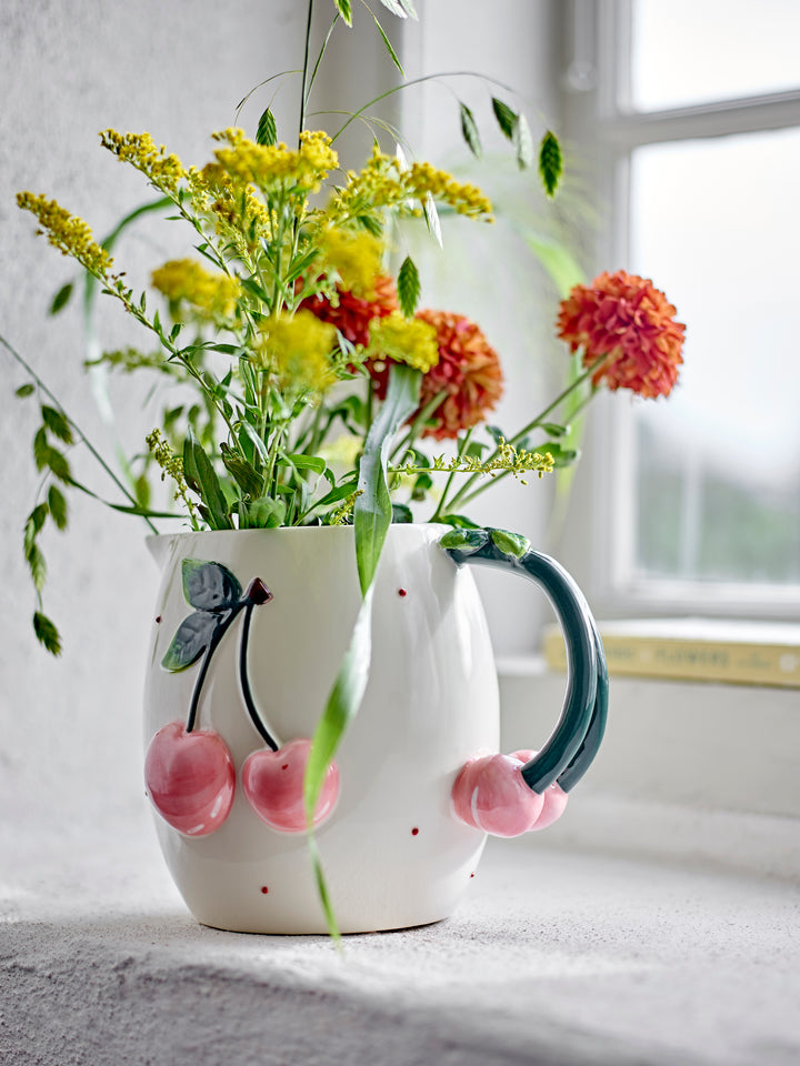 Berrie Stoneware Jug