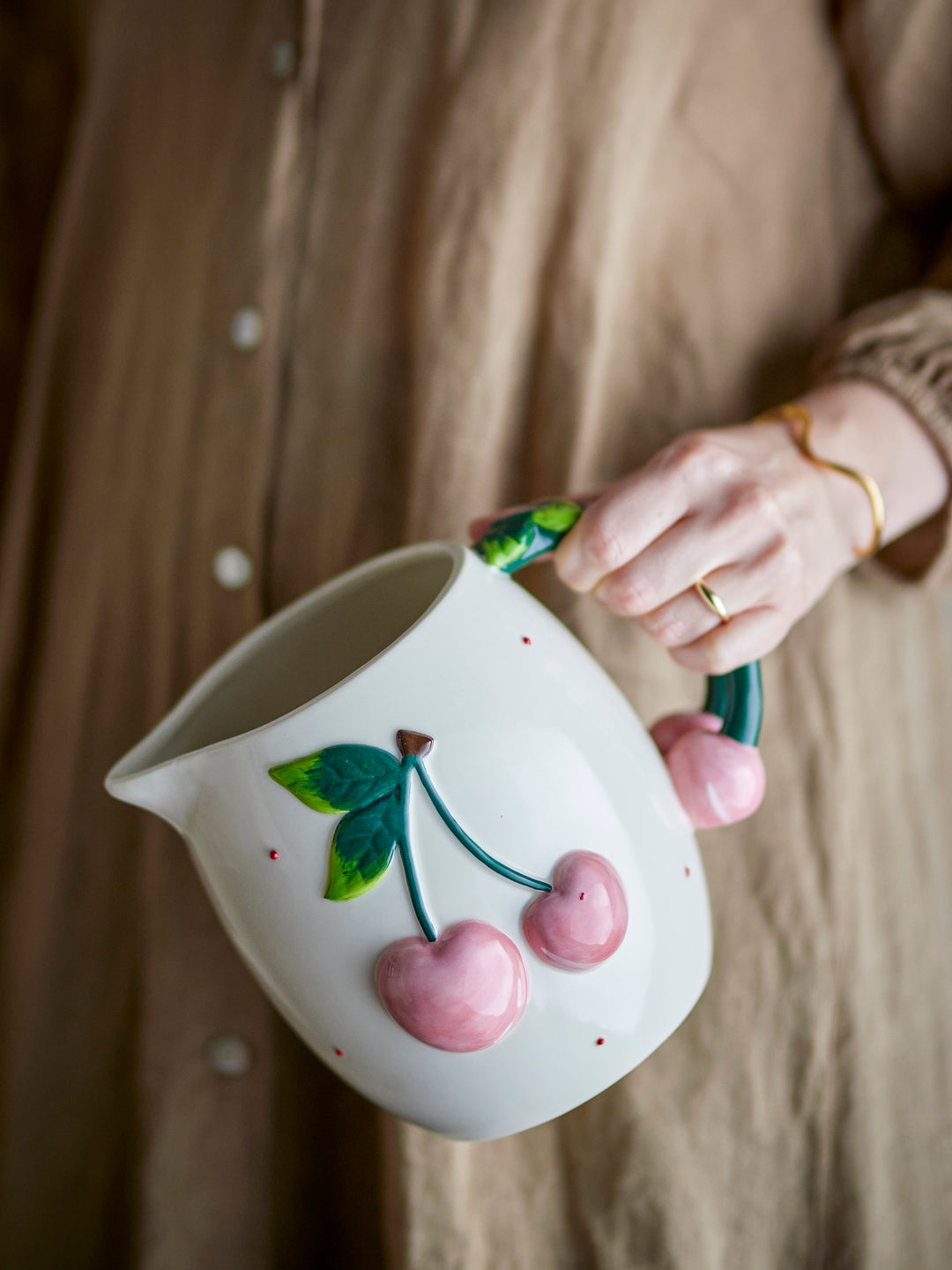 Berrie Stoneware Jug