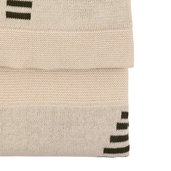 Woodland Tree Knit Throw