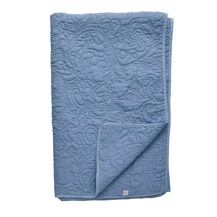 Isabelle throw in Light Blue