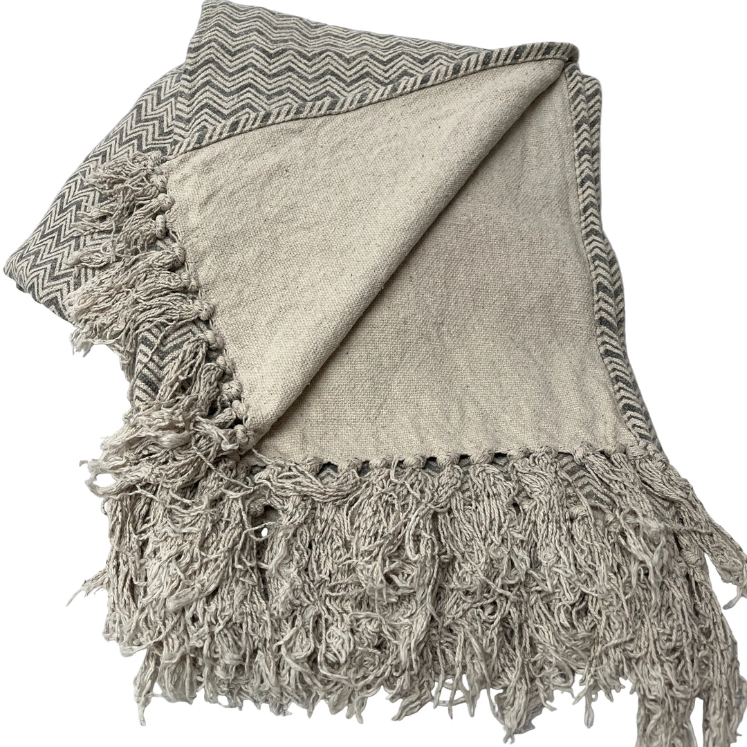 Geometric 100% Cotton Tassel Throw
