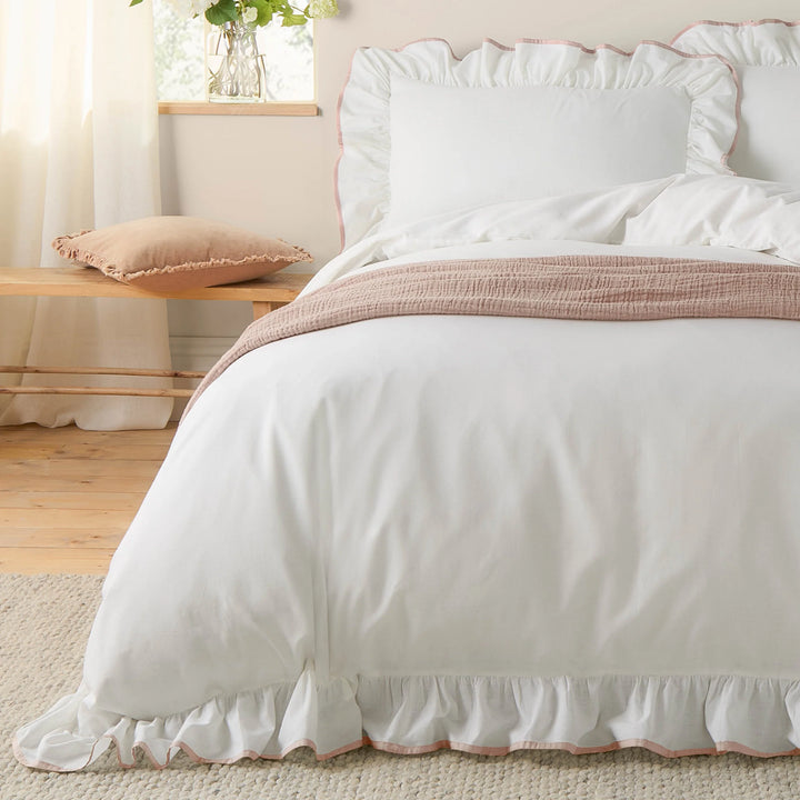 Blousey Cotton Ruffle Duvet Cover Set in Pink