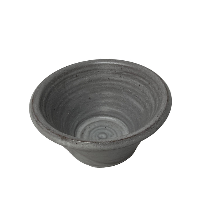 Small Round Rimmed Mixing Bowl