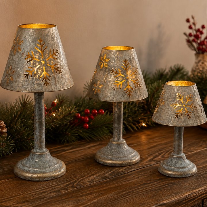 Set Of 3 Snowflake Tea Light Lamps Gold