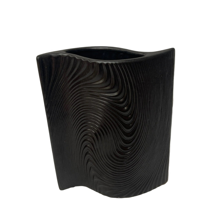 Medium Vase Black Sands