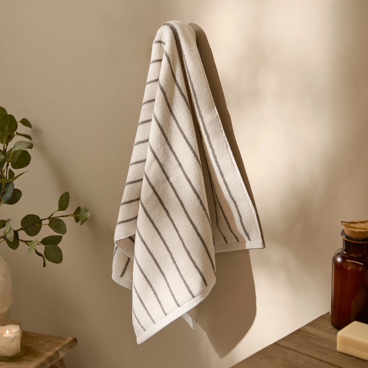 Yard Hebden Striped Towel in Mole