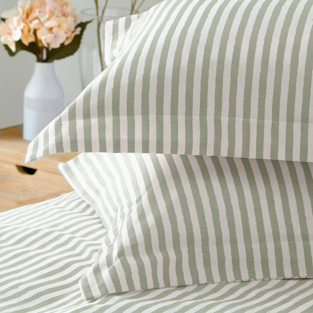 Hebden Mélange Stripe 100% Cotton Duvet Cover Set in Eucalyptus