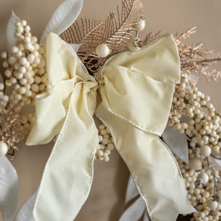 Berry Wreath Cream