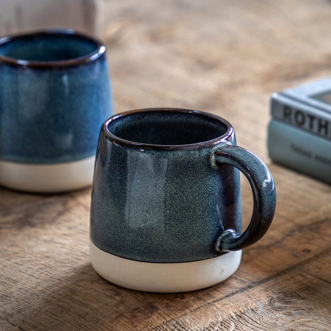 Set of 4 Reactive Glaze Mugs in Ink Blue