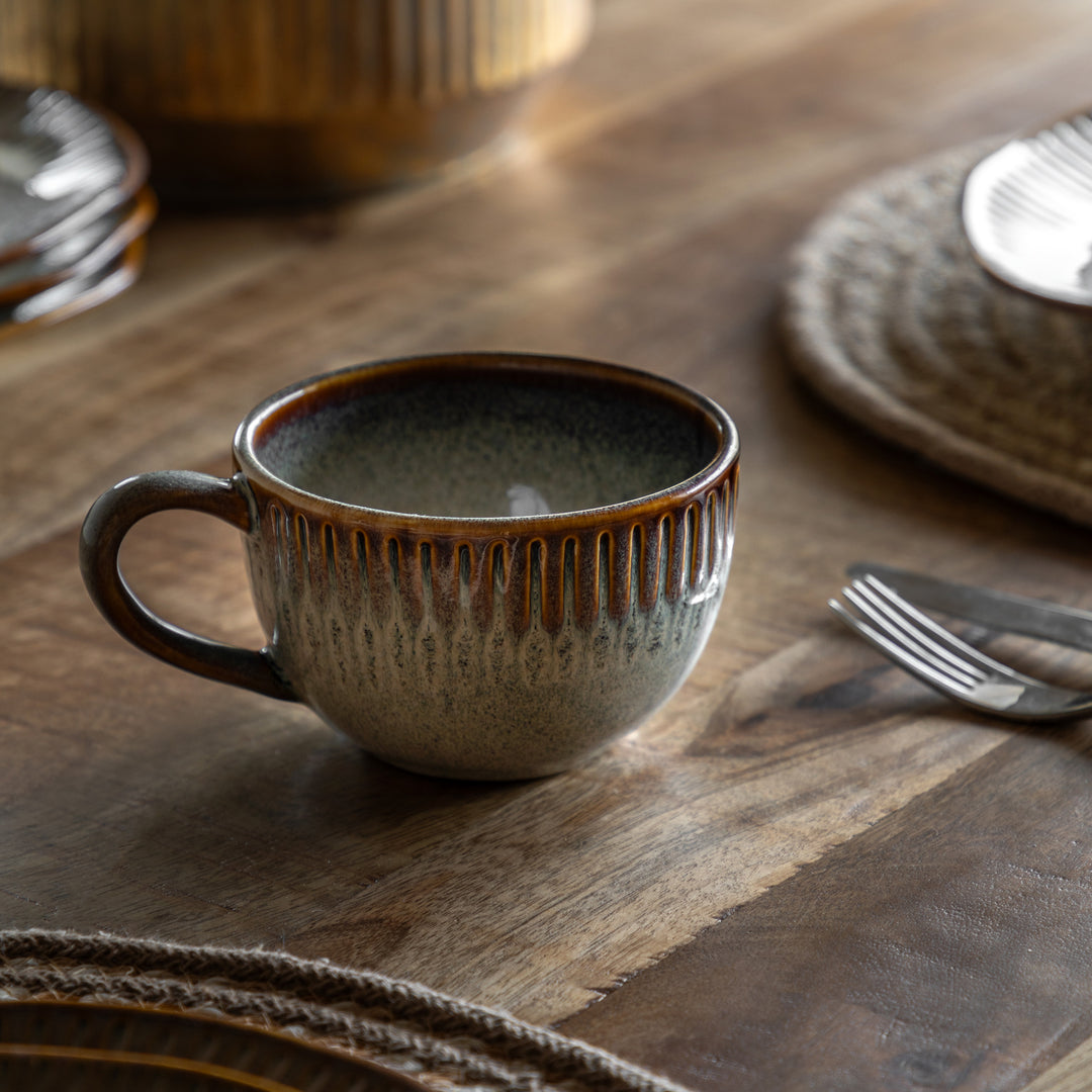 Set of 4 Organic Ridged Mugs in Stone