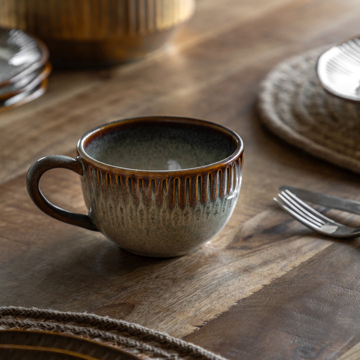 Set of 4 Organic Ridged Mugs in Stone