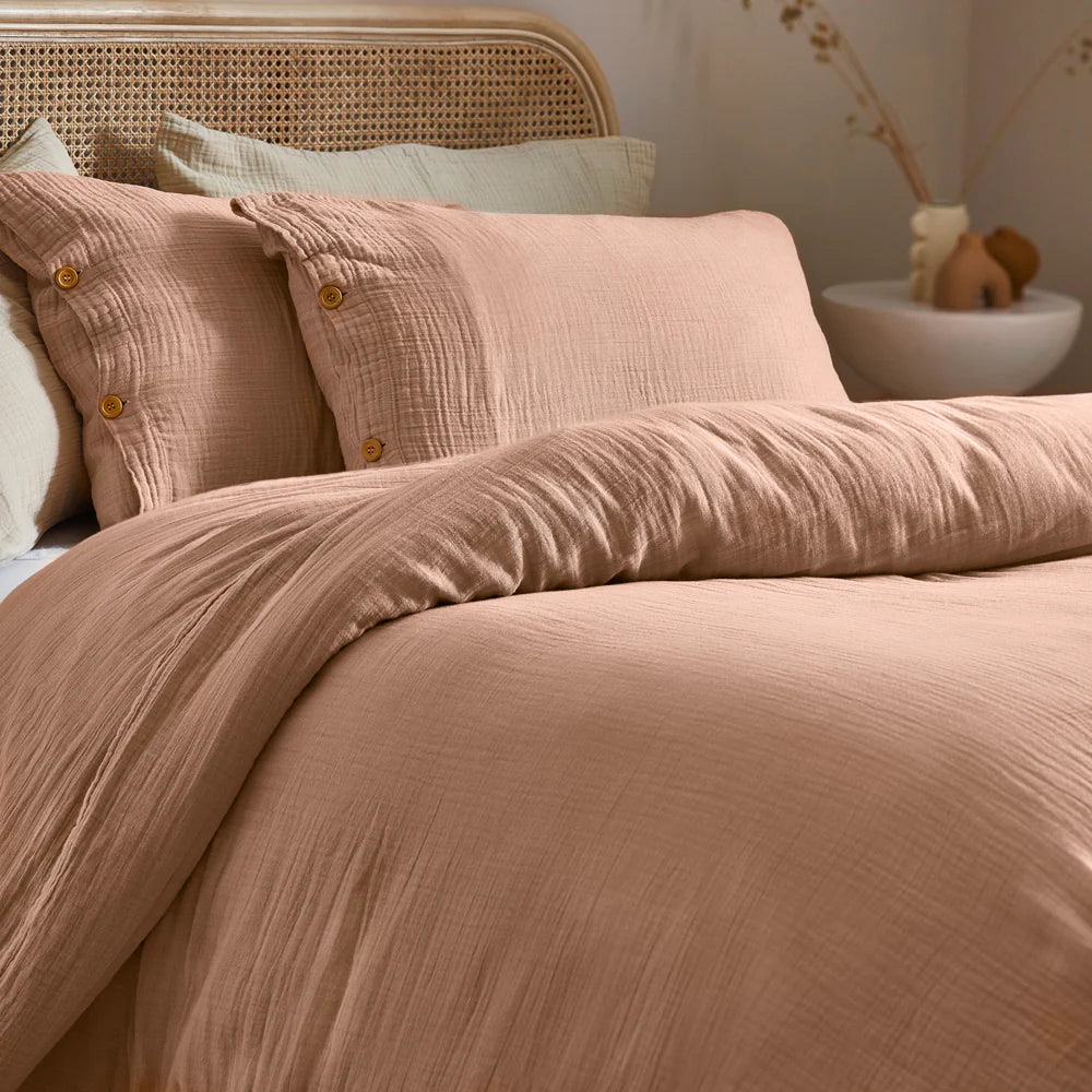 Lark Cotton Muslin Duvet Cover Set in Pink Clay