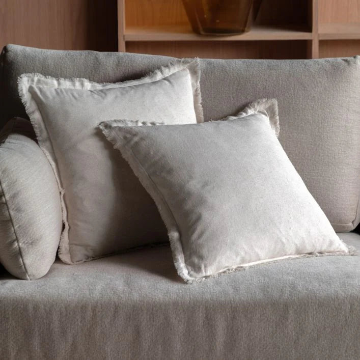 Set of 2 Linen Look Cushions in Cream