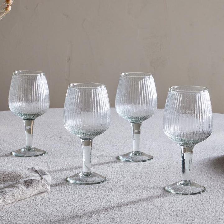 Otuba Wine Glass in Clear Set of 4