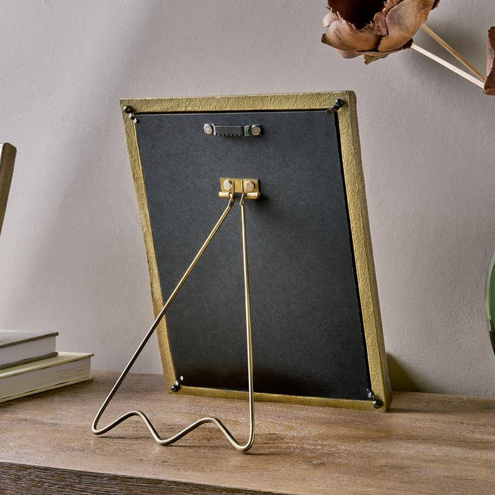 Pambani Photoframe in Antique Brass