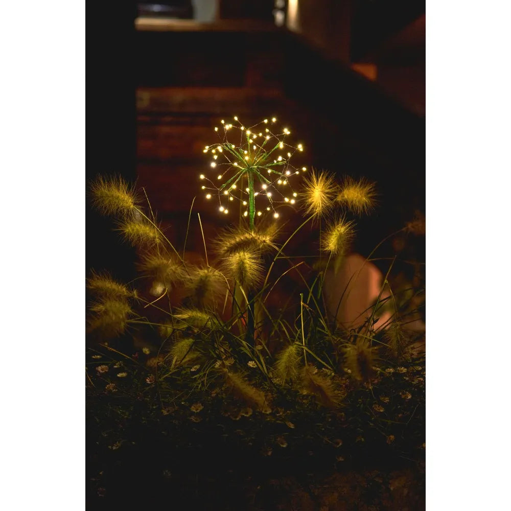 Mini Dandelion LED Stake Light in Green