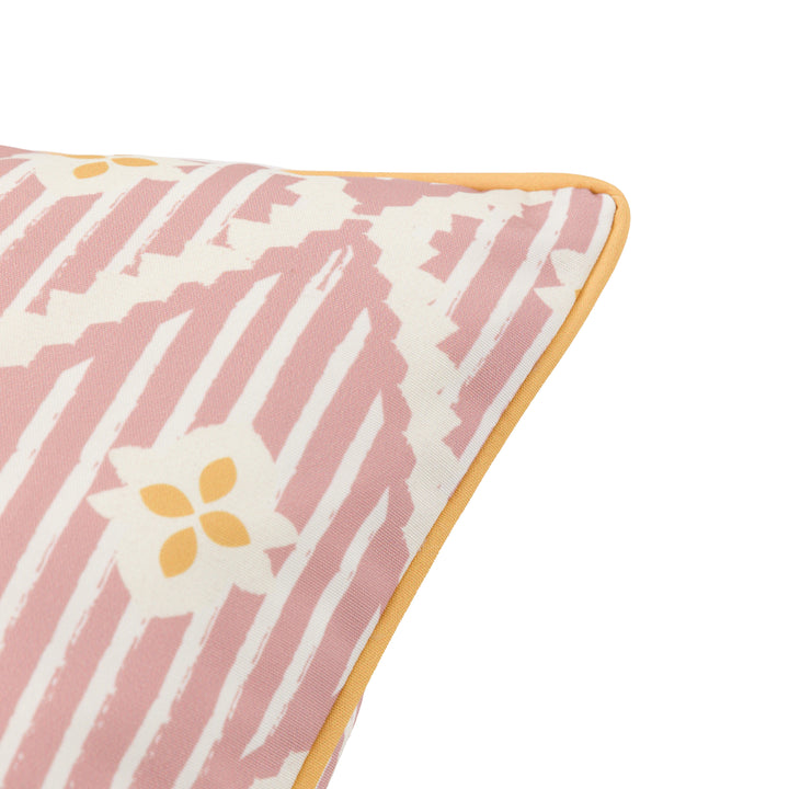 Oasis Cushion in Pink
