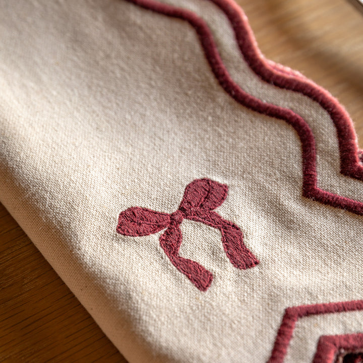 Set of 4 Heritage Scallop Bow Napkins